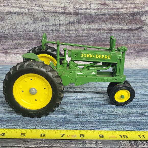 Vtg Ertl 1/16 John Deere GP model A diecast narrow frontend tractor green/yellow - Picture 6 of 10